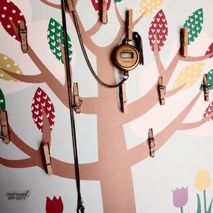 Vintage Samtron LCD Quartz Digital Necklace Watch